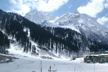 Srinagar to Sonmarg Car